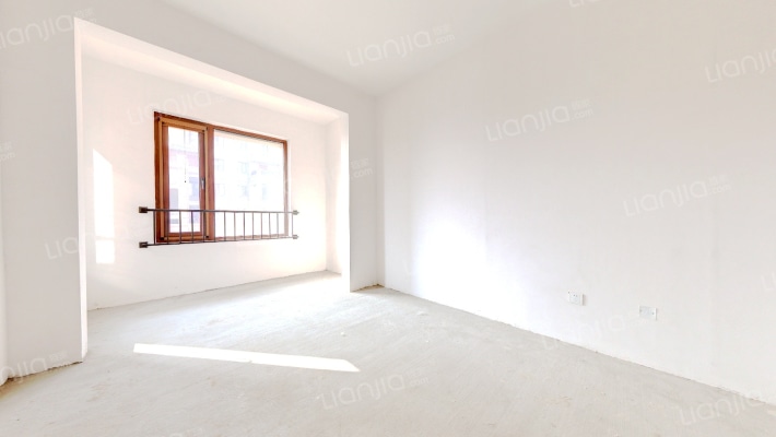 鸿坤理想尔湾 3室1厅 南 北-卧室A