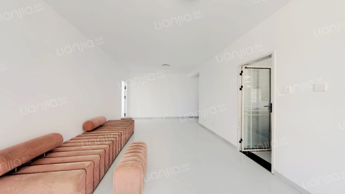 50万平米大社区 凯旋门两居 58万-客厅