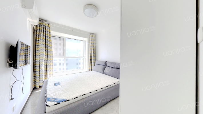 华阳东路联合七号院西南向两居随时看房-卧室B