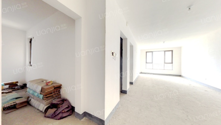 鸿坤理想湾经典朝南小三居 中低楼层 满五唯一-客厅