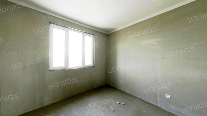 南北通透大三居，采光好，视野好，小区环境好-卧室B