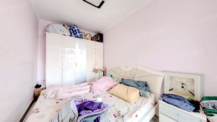 火车站 南关 位置好 社区大急售-卧室A