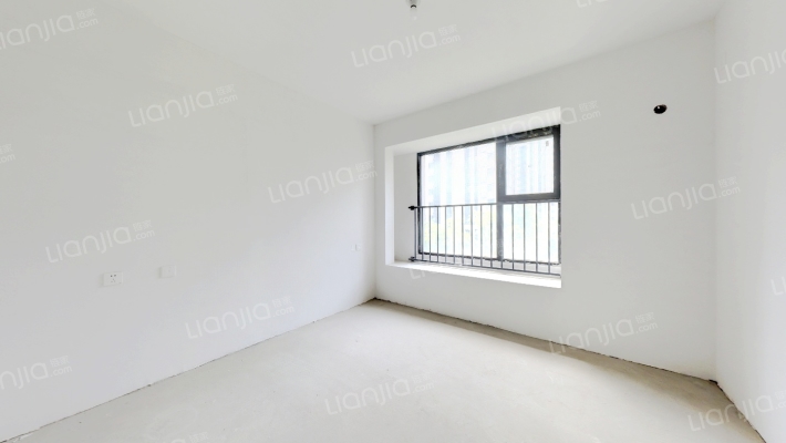 华远海蓝城，南北通透三居室，户型方正。-卧室A