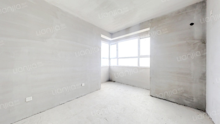 次顶层 主卧转角窗 14号楼朝东南2居 视野开阔-卧室B