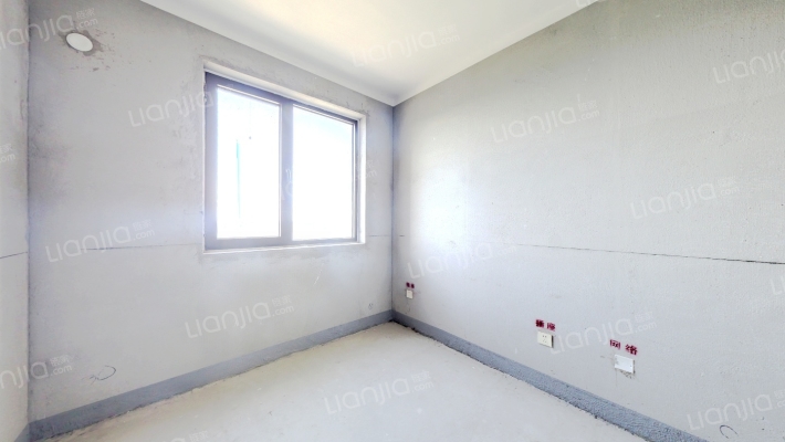 天伦湾嘉园 好楼层 毛坯 无抵押-卧室B