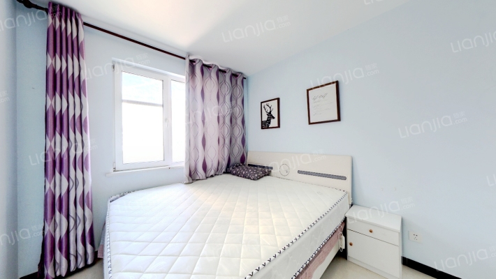 本房子格局不错 南北通透的三居室 全天采光无遮挡-卧室A