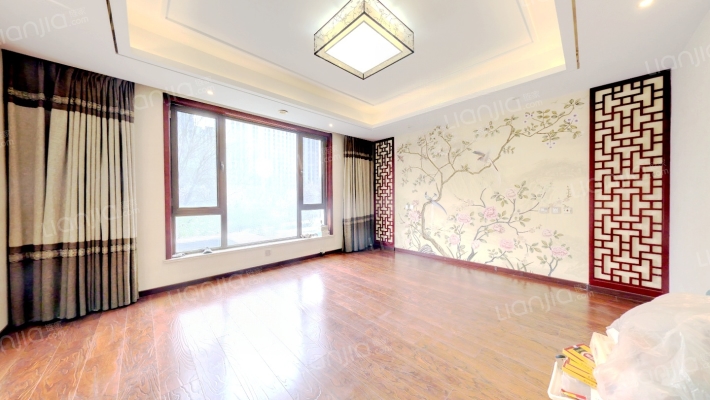 鸿坤理想湾下叠别墅，精装修，满五不唯一，诚意出售-卧室F