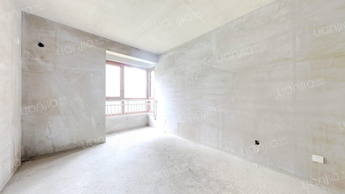 品质社区，房本满二，全南两居，随时可看房-卧室B