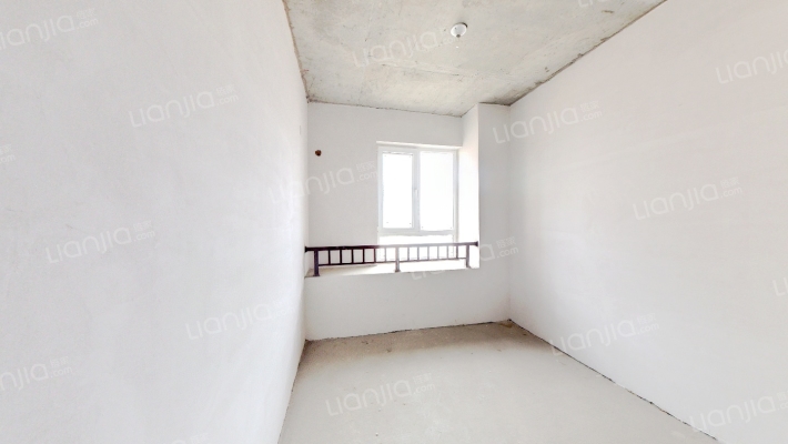 此房是涿州市一线的品质楼盘，花园式社区-卧室C