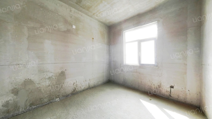 毛坯房， 户型方正 全阳两居室 业主靠谱-卧室A