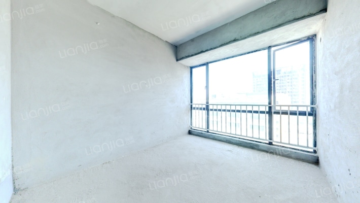 惠州南站，大润发天虹商圈，两房两厅，户型方正采光好-卧室A