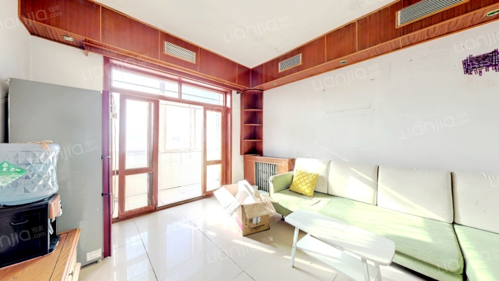 南北通透两居室 满五税费低 停车方便户型方正-客厅