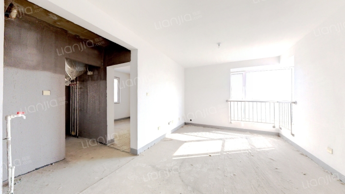 琉璃河检查站，107国道边，交通方便。-客厅