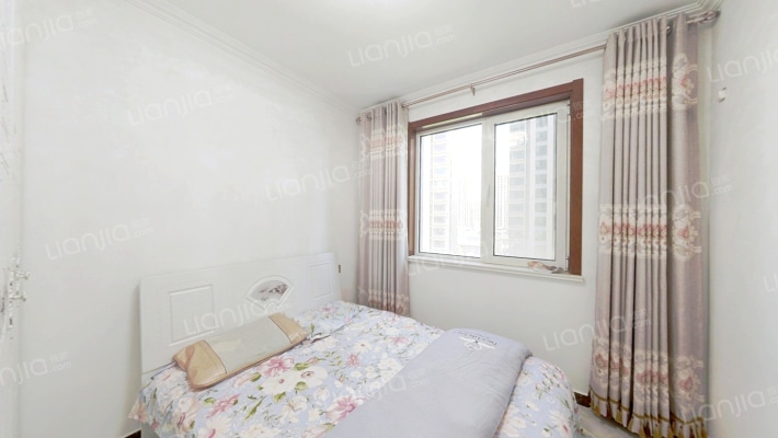 此房南北通透 精装自住标准 精心设计 家电家具可带-卧室A