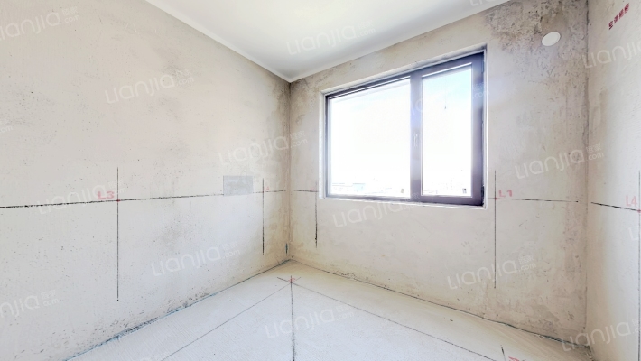 华阳路品质社区凤麟府三居洋房出售-卧室C