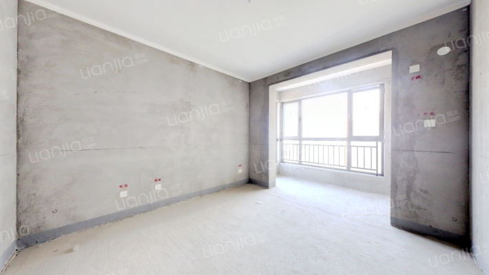 天伦湾馨园 南北通透三居 中高楼层 看房随时-卧室A