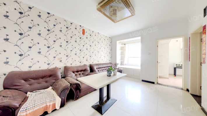 金阳瑞景 2室1厅 南-客厅