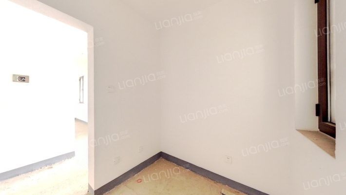 鸿坤理想湾北区 2室2厅 南-餐厅