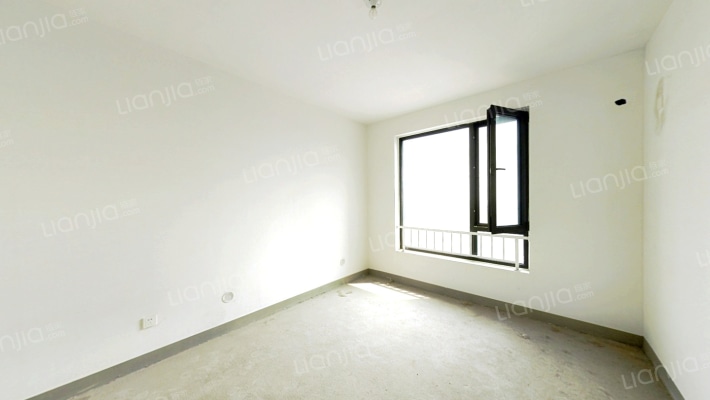 高铁新干线 南北通透大三居 好楼层  业主急售随时过户-卧室C