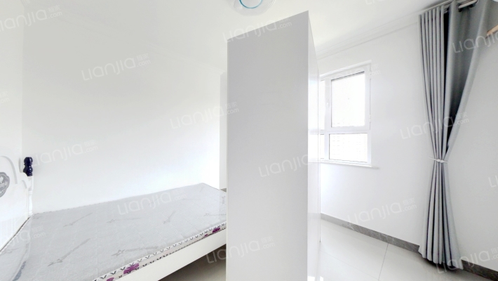 牛津花园南北通透三居室，可贷款，现房，毛坯-卧室B