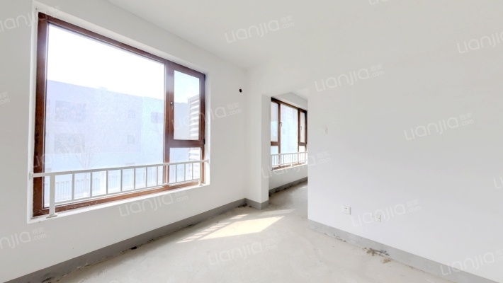 高品质社区，环境好，中间楼栋无遮挡-卧室C