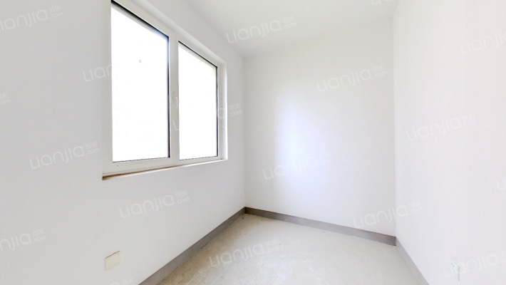 房子高楼层 全天采光 诚意出售 房本满二-卧室A