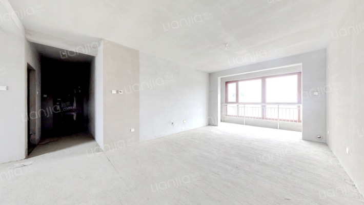 金品时代172平米四居  业主诚意出售 价格可议-客厅