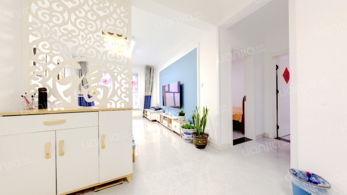 开发区 名流美域 高楼层 采光无遮挡-客厅