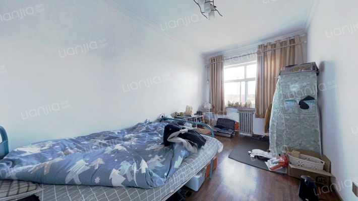 法院家属小区 3室2厅 南 北-卧室C