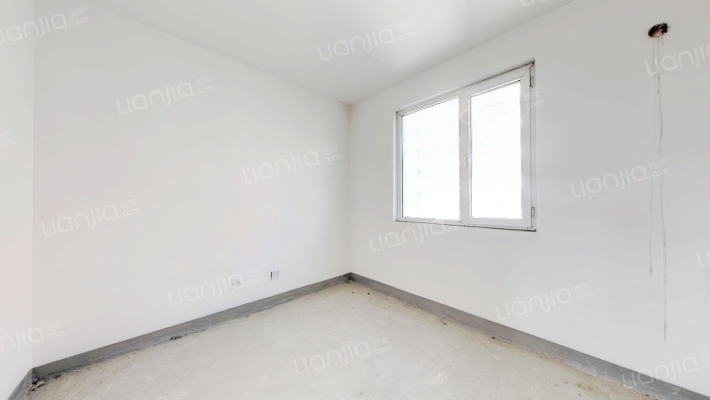 ：房本满二 视野好，南北通透采光好-卧室B