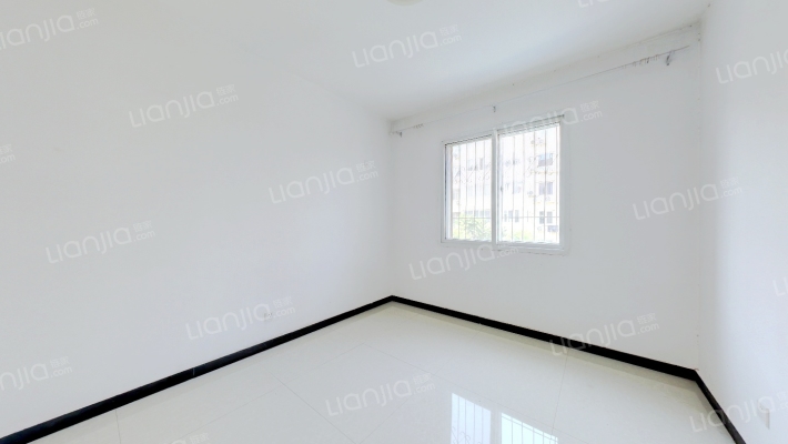 房本满五 户型方正 停车方便 集中供暖-卧室C