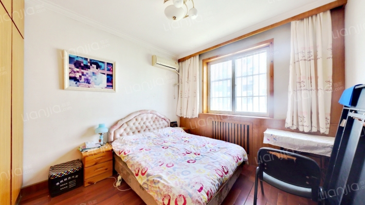 燕赵花园 好楼层 带车库地下室 房本满-卧室B