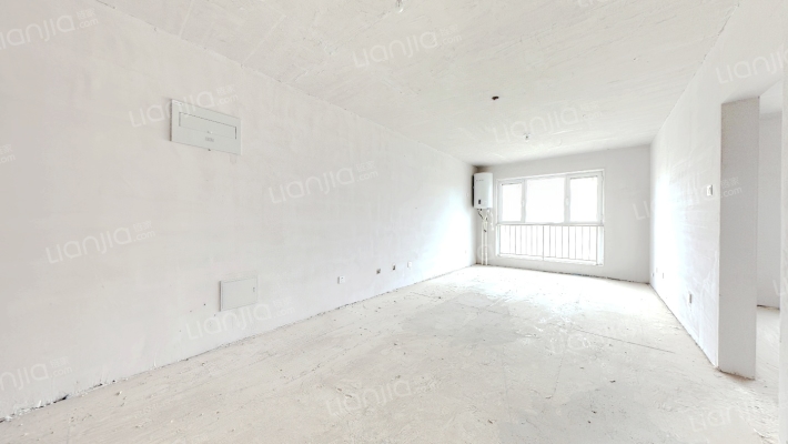 北京通勤必选 南向正规2居室 毛坯可以随心装修 中楼层-客厅