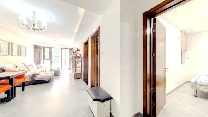 鸿坤理想湾南区 3室2厅 南-客厅