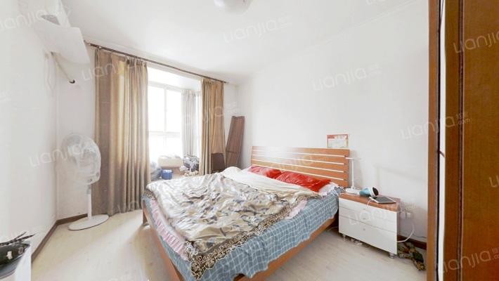 板楼洋房社区 一梯两户  免费停车 车位充足 公摊小-卧室B