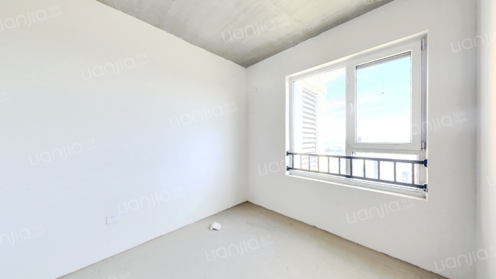 花园社区桃源新都孔雀城南北通透三居出售-卧室A