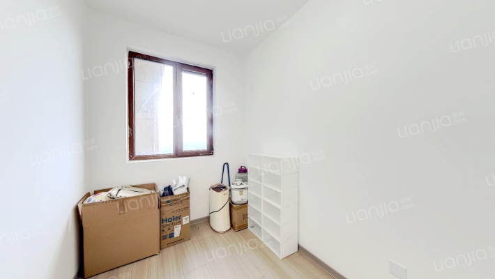 高铁新干线  全阳三居室  采光好  随时看房-卧室B