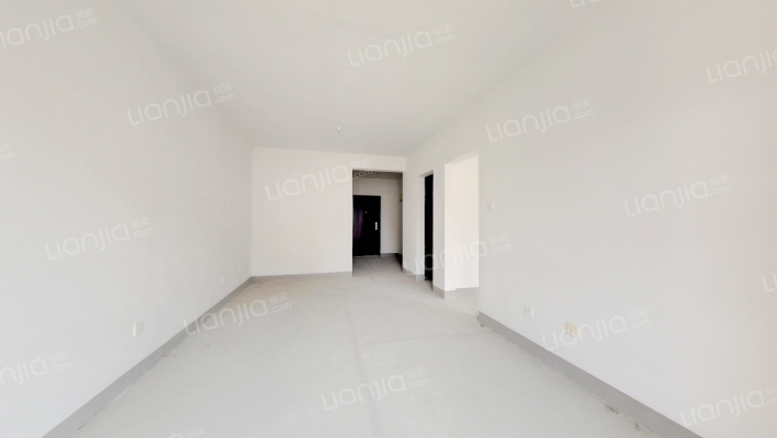 中楼层 朝南两居 视野好 位置安静 满二-客厅