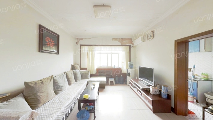 大型社区，院内环境好 朝南户型，通风采光..-客厅