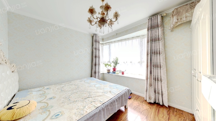 君悦广场钻石商圈 高品质社区 两室双卫-卧室B