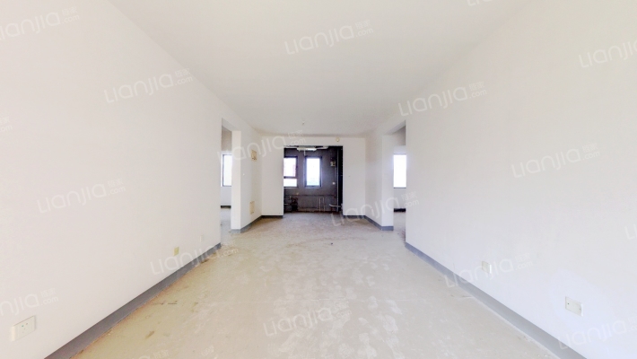 南北通透三局中楼层，户型方正，房本满五-客厅