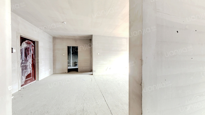 高品质生活需要高品质的房屋，金品值得拥有的好房子-客厅