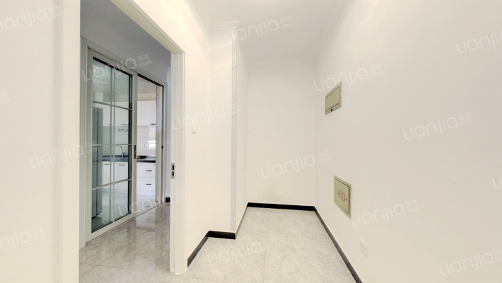 华阳东路联合七号院西南向两居随时看房-卧室C