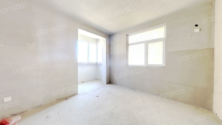 凯旋门东南两居，好楼层，业主诚心出售-卧室