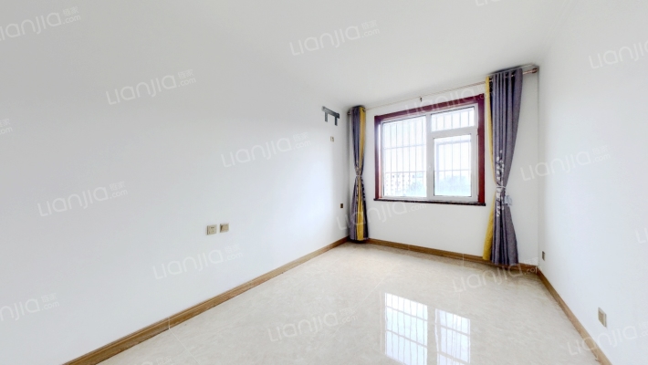 燕赵花园 4室2厅 南 北-卧室D