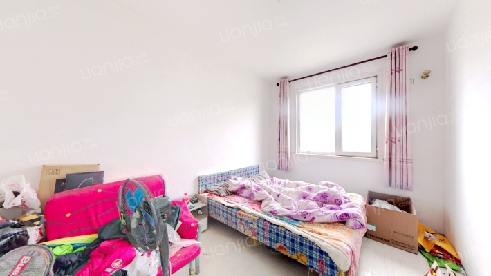 南北通透三居室 户型方正 满五-卧室C