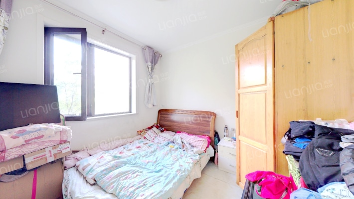 高铁新干线 3室1厅 南 北-卧室A