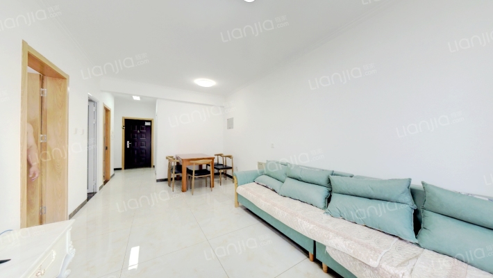 牛津南向精装两居.人车分流小区 中间楼层，视野好-客厅