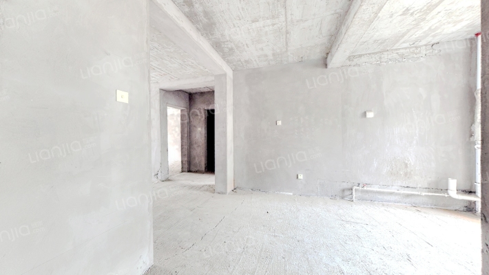 电梯洋房，一梯两户，公摊小，满五年税费少-餐厅