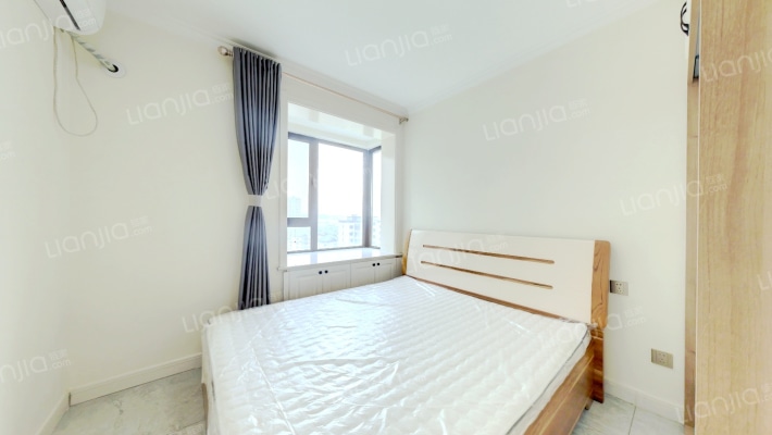 天伦湾嘉园 2室1厅 南-卧室B